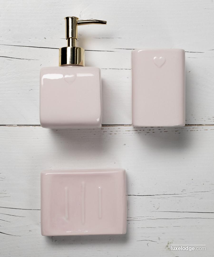 Luxe Lodge - Set bagno in ceramica rosa Baby
