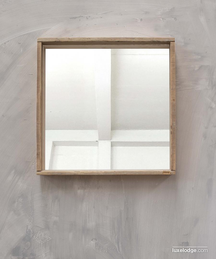 Specchio con cornice in legno vecchio Cm 43x43 | Specchi | Cornici |  Luxelodge